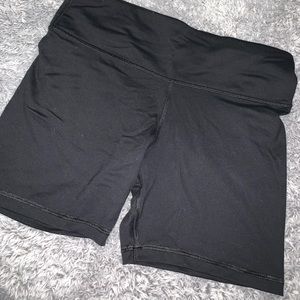 90 degree shorts